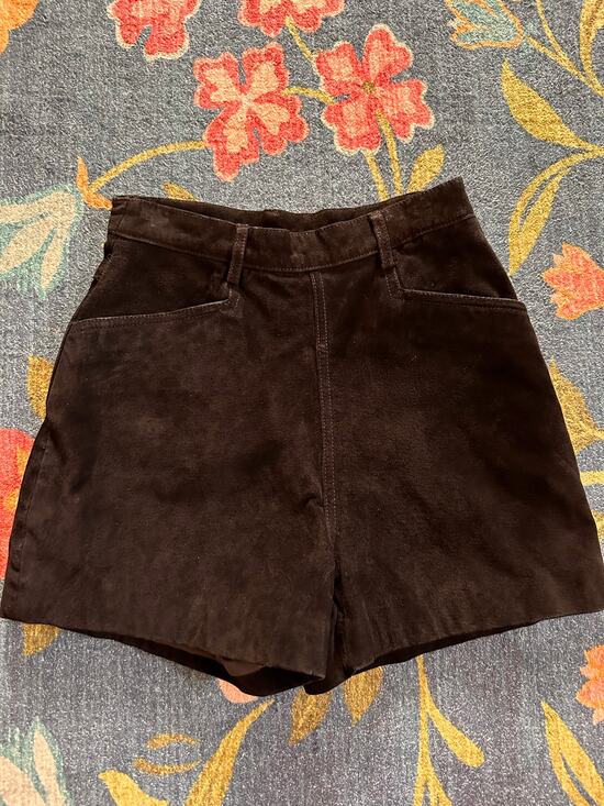 Wilsons Leather Pants - Wilsons Leather Black Suede High Rise Shorts Size 6